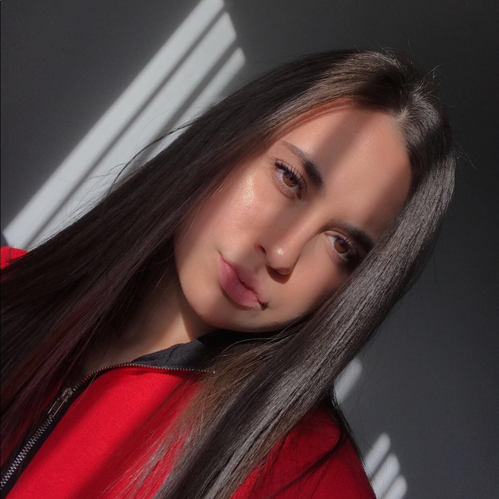 Meet your Posher, Marisa